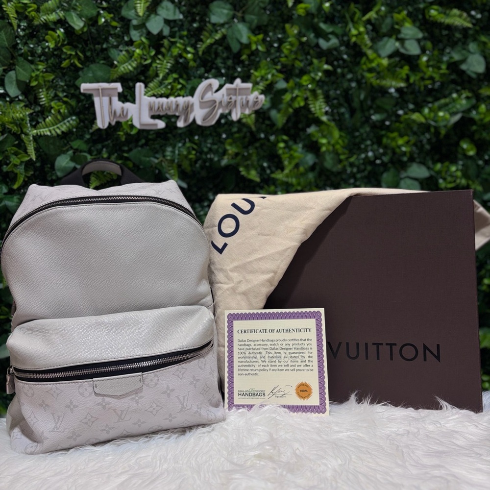 Louis Vuitton Discovery Backpack Monogram Taigarama - LIMITED EDITION